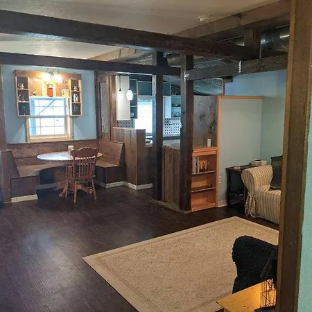 Bunkhouse Farm Stay Fort White Exterior foto